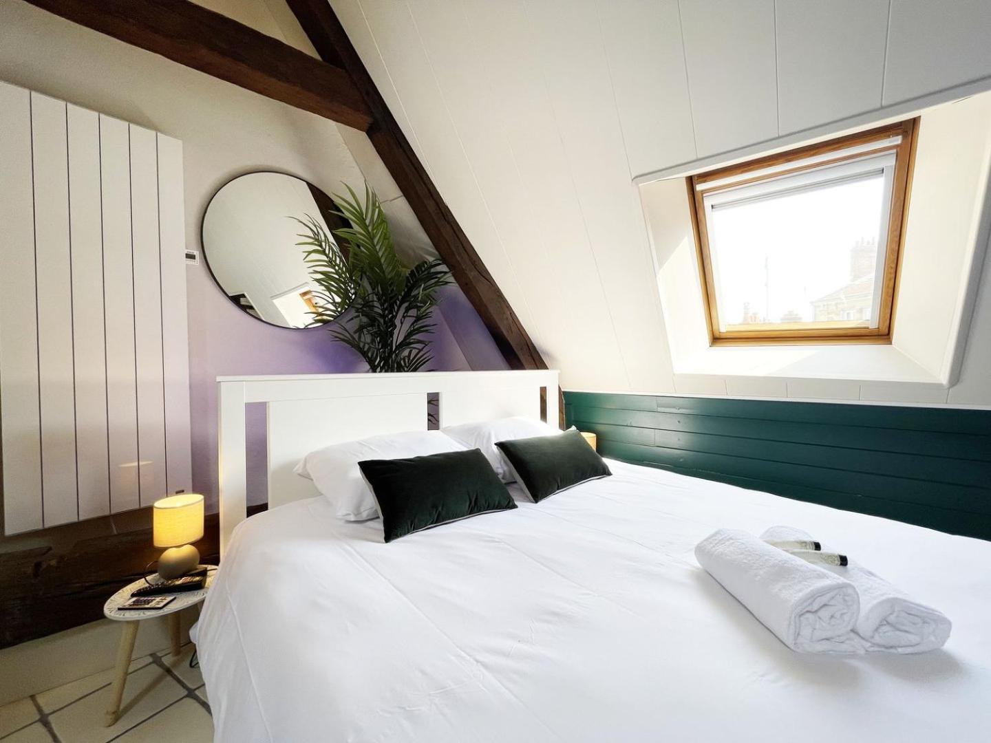L'Atelier Des Reves Apartment Chartres Luaran gambar